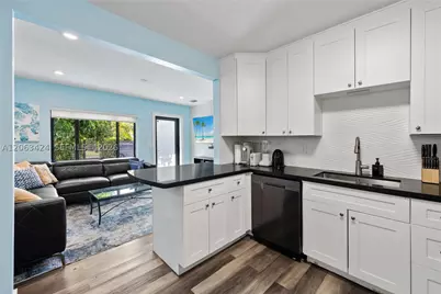 3134 Carter, Miami, FL 33133 - Photo 8