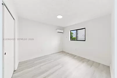 635 SW 7th #APT 5, Miami, FL 33130 - Photo 24