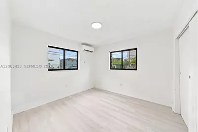 635 SW 7th #APT 5, Miami, FL 33130 - Photo 26