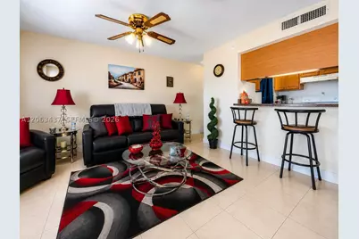 1239 SW 46th #904, Pompano Beach, FL 33069 - Photo 4