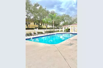 106 Palm Beach Trace #106, Royal Palm Beach, FL 33411 - Photo 8