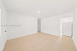 1172 NW 64th, Miami, FL 33150 - Photo 18