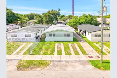 1172 NW 64th #1172, Miami, FL 33150 - Photo 1
