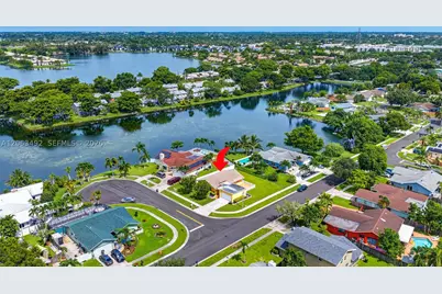 725 NW 49th, Coconut Creek, FL 33063 - Photo 32