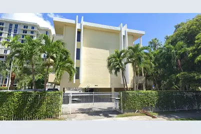 5839 SW 74th #201, South Miami, FL 33143 - Photo 1