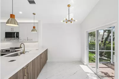 9613 NW 8th, Plantation, FL 33324 - Photo 12