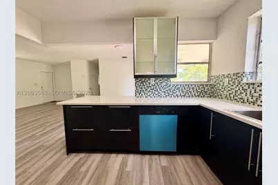 341 N 66th, Hollywood, FL 33024 - Photo 6