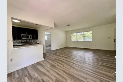 341 N 66th, Hollywood, FL 33024 - Photo 10