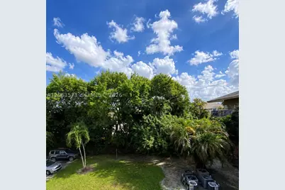 4850 SW 63rd #133, Davie, FL 33314 - Photo 12