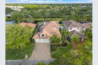 11834 Highland, Coral Springs, FL 33071 - Photo 4