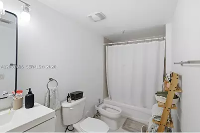 4242 NW 2nd #807, Miami, FL 33126 - Photo 34