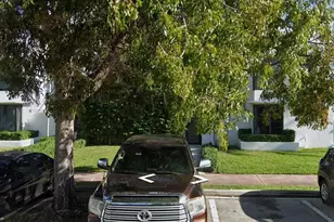 1971 Bay, Miami Beach, FL 33141 - Photo 1