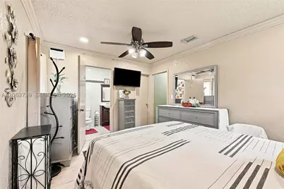 266 SW 7th, Deerfield Beach, FL 33441 - Photo 20