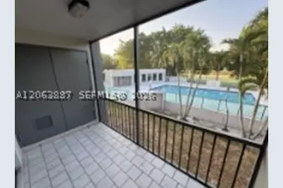 8461 Springtree #104A, Sunrise, FL 33351 - Photo 8