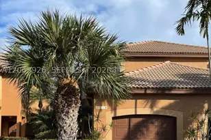 1448 Barcelona, Weston, FL 33327 - Photo 2