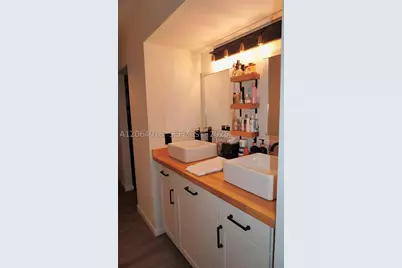 541 NW 98th, Plantation, FL 33324 - Photo 12
