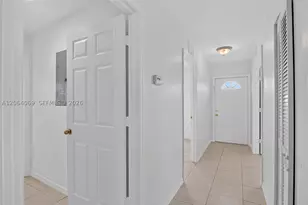 2420/2422 S Vernon, Fort Myers, FL 33913 - Photo 4
