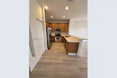 331 River Bluff, Royal Palm Beach, FL 33411 - Photo 2