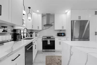 315 NW 106th, Miami, FL 33150 - Photo 8