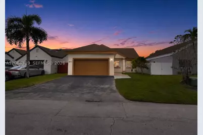 18772 NW 80th, Hialeah, FL 33015 - Photo 46