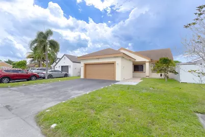 18772 NW 80th, Hialeah, FL 33015 - Photo 42