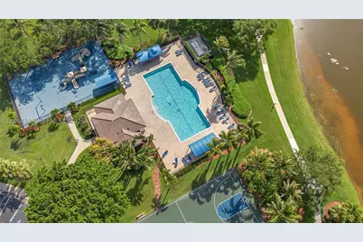 885 Tanglewood #885, Weston, FL 33327 - Photo 16