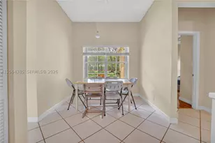 885 Tanglewood, Weston, FL 33327 - Photo 8
