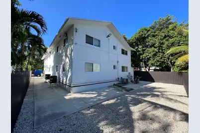 2611 NW 32nd, Miami, FL 33142 - Photo 32