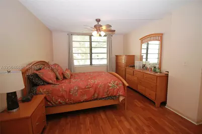 900 Colony Point #216, Pembroke Pines, FL 33026 - Photo 6