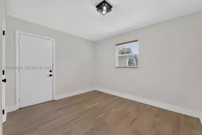 1583 NE 152nd, North Miami Beach, FL 33162 - Photo 18