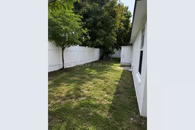 3540 NW 38th, Lauderdale Lakes, FL 33309 - Photo 20