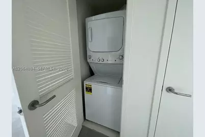 1100 S Miami #1104, Miami, FL 33130 - Photo 14