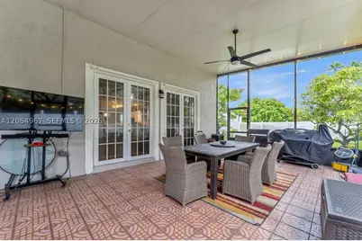 15887 NW 11th, Pembroke Pines, FL 33028 - Photo 44