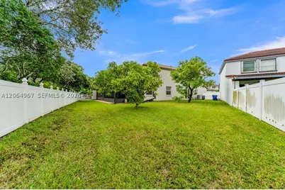 15887 NW 11th, Pembroke Pines, FL 33028 - Photo 48