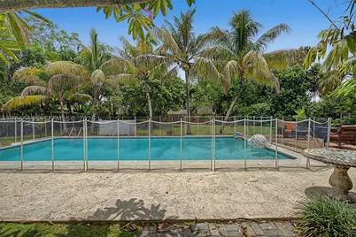 9770 Cutler Ridge, Cutler Bay, FL 33157 - Photo 12