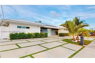 2335 NE 194th, Miami, FL 33180 - Photo 2