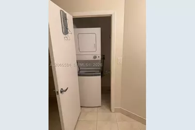 1900 N Bayshore #1707, Miami, FL 33132 - Photo 8