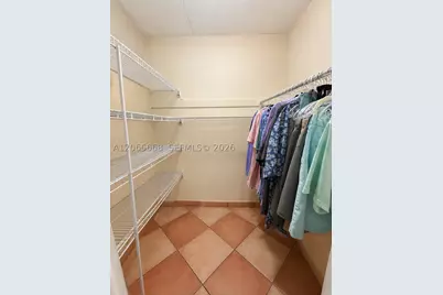 137 Golden Isles #912, Hallandale Beach, FL 33009 - Photo 16
