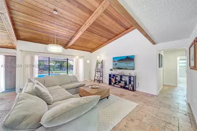 620 E Plantation, Plantation, FL 33324 - Photo 6