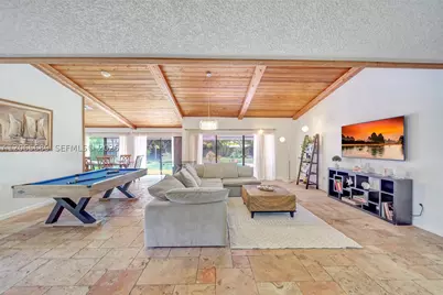 620 E Plantation, Plantation, FL 33324 - Photo 4