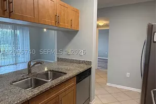 6482 Emerald Dunes, West Palm Beach, FL 33411 - Photo 8
