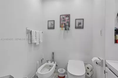 16581 NW 84th, Miami Lakes, FL 33016 - Photo 20