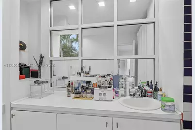 16581 NW 84th, Miami Lakes, FL 33016 - Photo 40