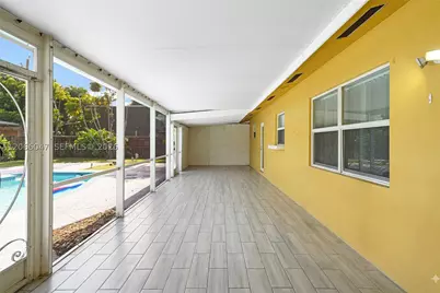 912 NE 9th, Pompano Beach, FL 33060 - Photo 10