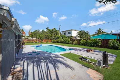 912 NE 9th, Pompano Beach, FL 33060 - Photo 14