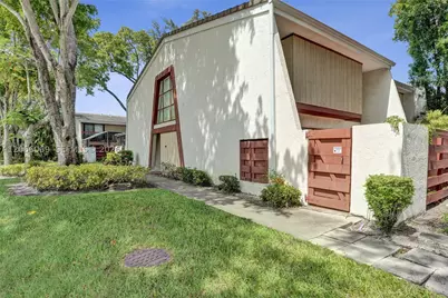 2999 Lakewood, Hollywood, FL 33021 - Photo 52