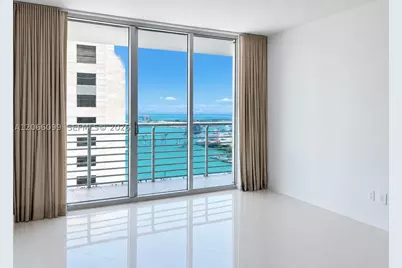 335 S Biscayne #3408, Miami, FL 33131 - Photo 2