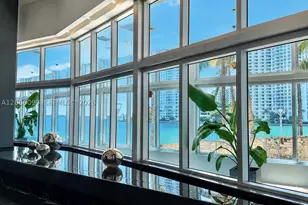 335 S Biscayne, Miami, FL 33131 - Photo 16