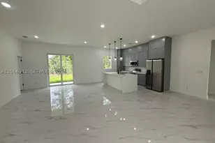 723 Epps Brown St E, Other Fl City, FL 33974 - Photo 8