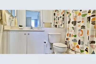 5085 NW 7th #1505, Miami, FL 33126 - Photo 10